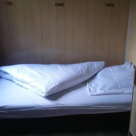Hotel Wagony Sypialne W Muzeum Kolejnictwa Jaworzyna Slaska Exteriér fotografie