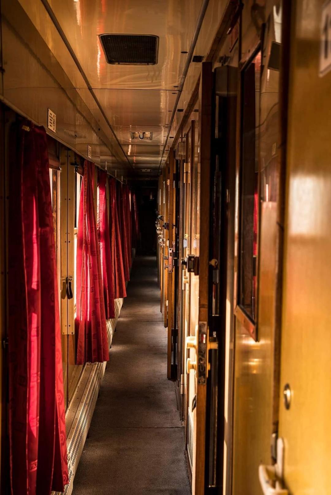 Hotel Wagony Sypialne W Muzeum Kolejnictwa Jaworzyna Slaska Exteriér fotografie